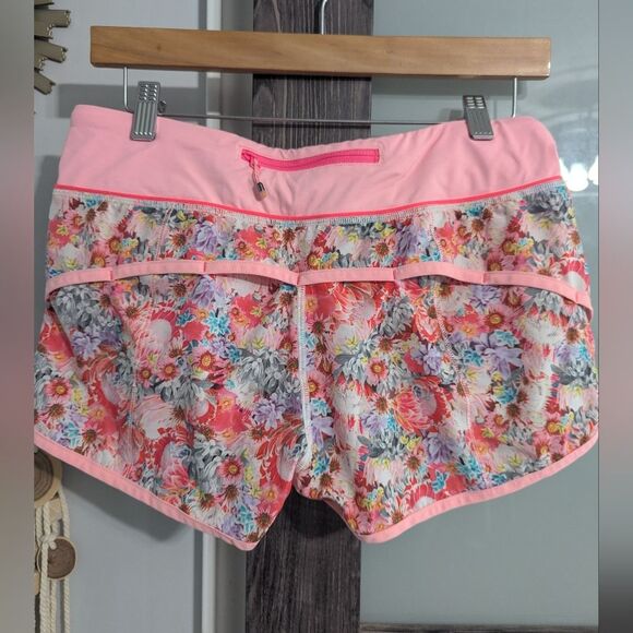 Lululemon Run: Speed Short *2-way Stretch Flowabunga floral size 6 - Picture 5 of 7